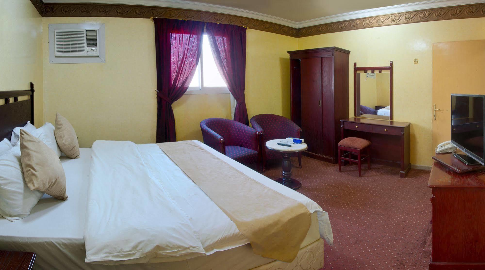 Al Farhan Hotel Suites Al Aqiq Riyadh Ngoại thất bức ảnh