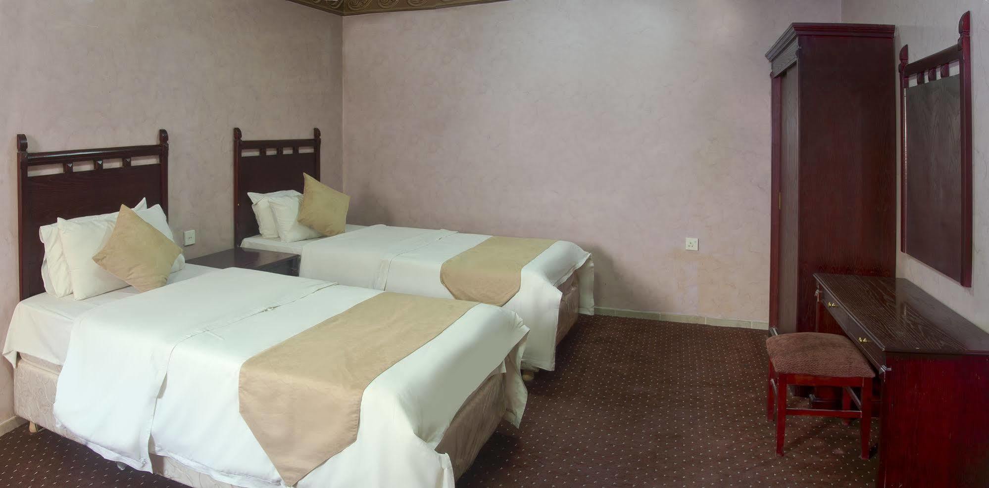 Al Farhan Hotel Suites Al Aqiq Riyadh Ngoại thất bức ảnh