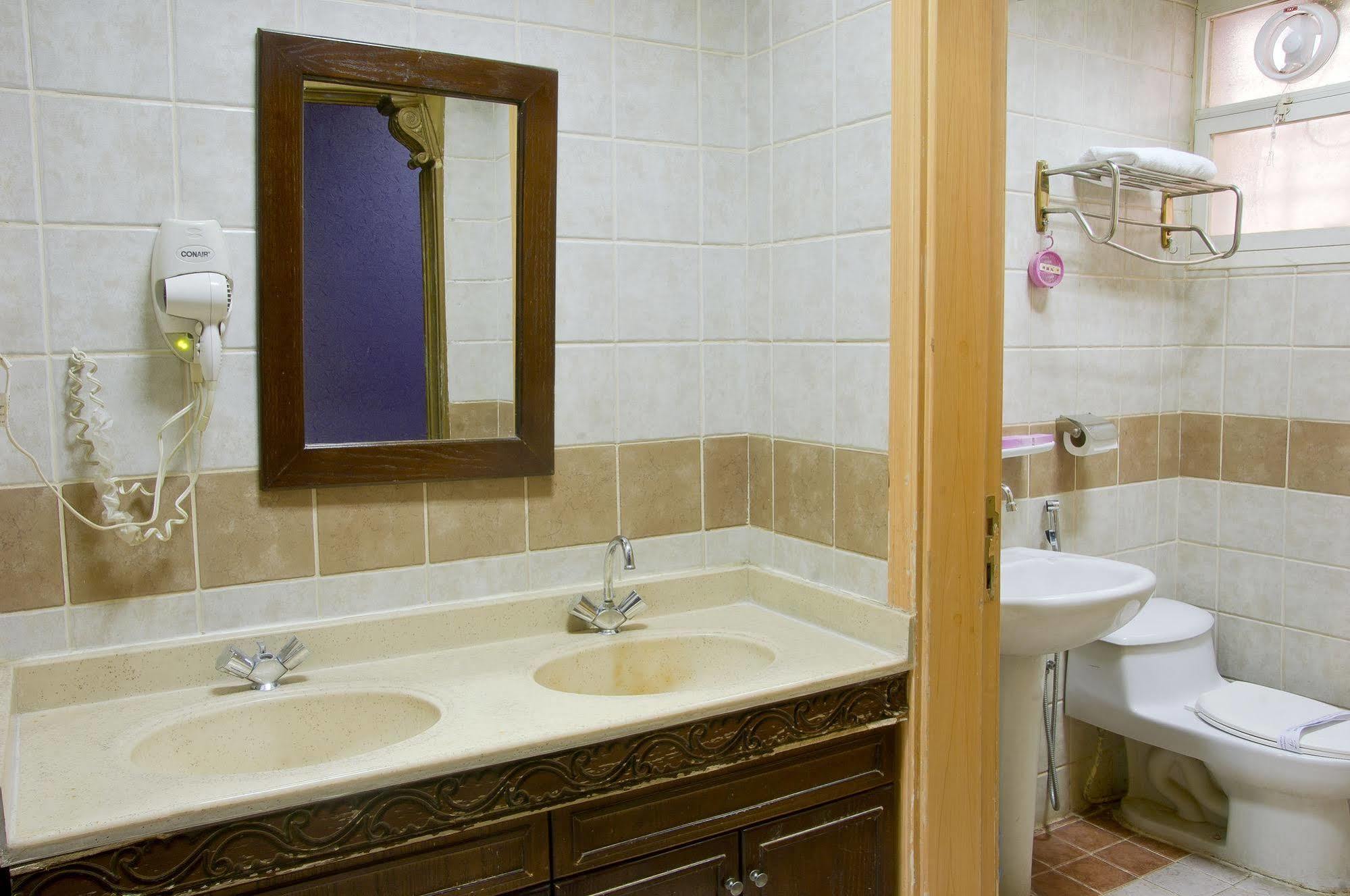 Al Farhan Hotel Suites Al Aqiq Riyadh Ngoại thất bức ảnh